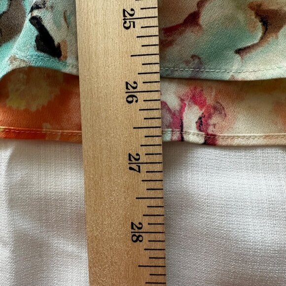 Colorful Sleeveless Blouse APT 9 Size XL Soft Fabric Watercolor Floral Pattern - Picture 5 of 7